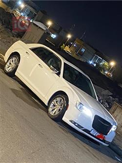 کرایسلەر 300